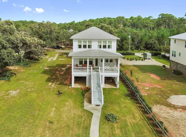 4723 E Belle Fontaine Drive, Ocean Springs, MS 39564