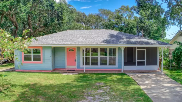 222 White Harbor Road, Long Beach, MS 39560