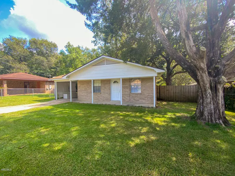 141 Woodland Drive, Lucedale, MS 39452