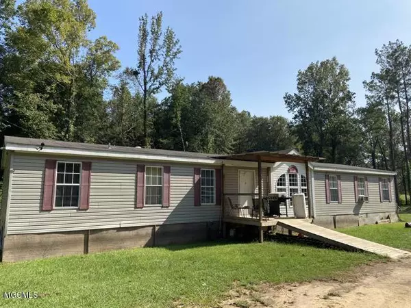 210 Lee Anderson Road, Lucedale, MS 39452