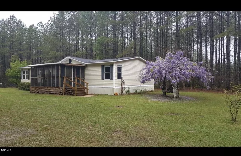 189 Steve Williams Road, Lucedale, MS 39452