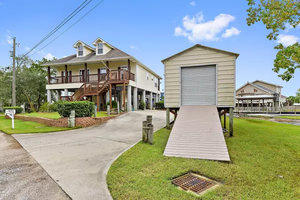 Bay Saint Louis, MS 39520,116 Riverview Road