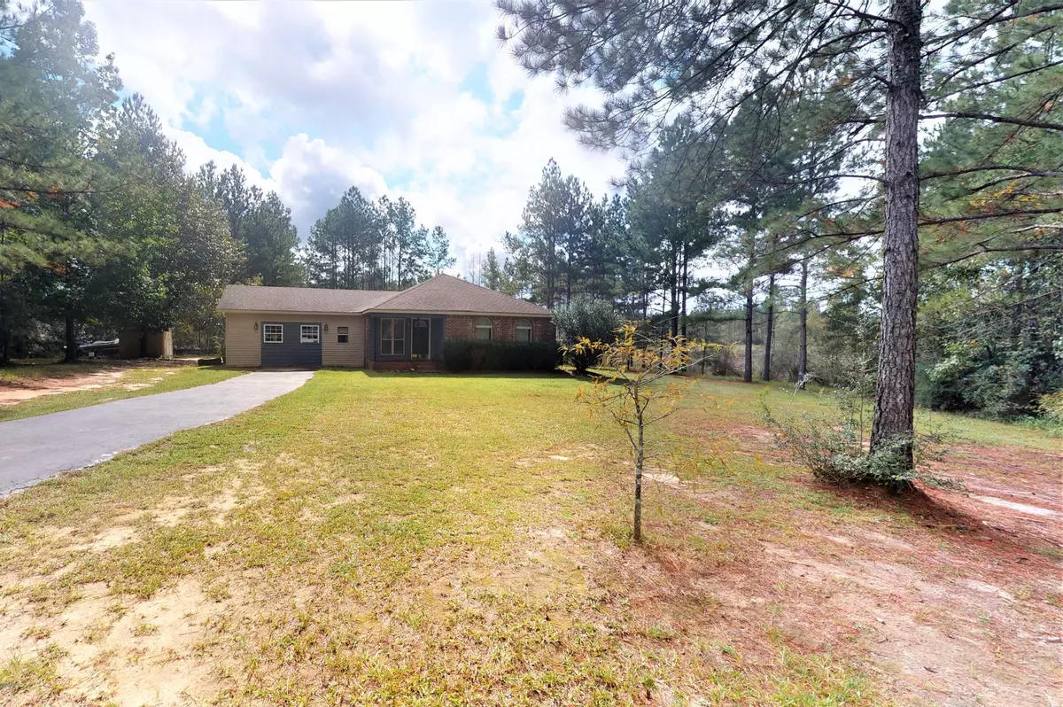 Lucedale, MS 39452,1135 Monkey Mizell Road