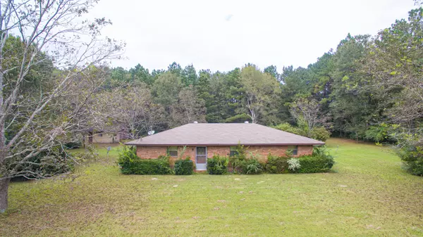 24230 Pampas Road, Saucier, MS 39574