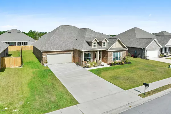 Ocean Springs, MS 39564,6617 Sugarcane Circle