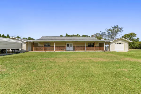 27486 Rd 310, Pass Christian, MS 39571