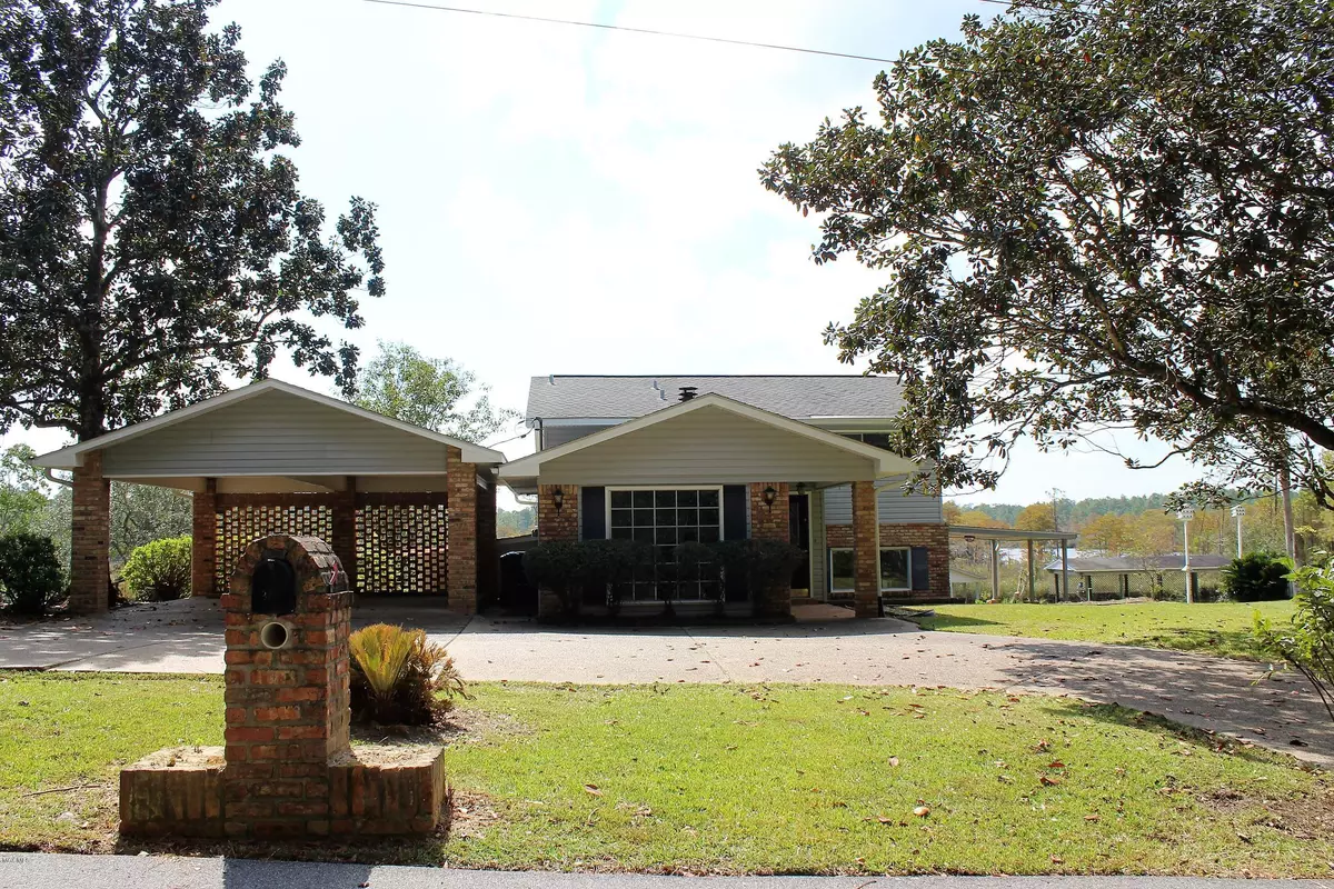 Gautier, MS 39553,8821 Bayou Castelle Drive