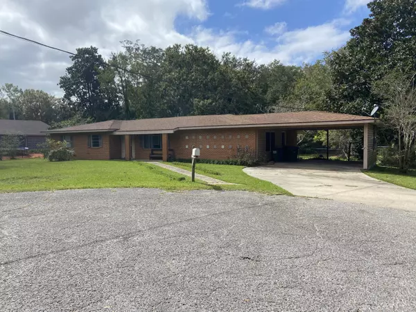 5305 Gatlin Street, Pascagoula, MS 39567