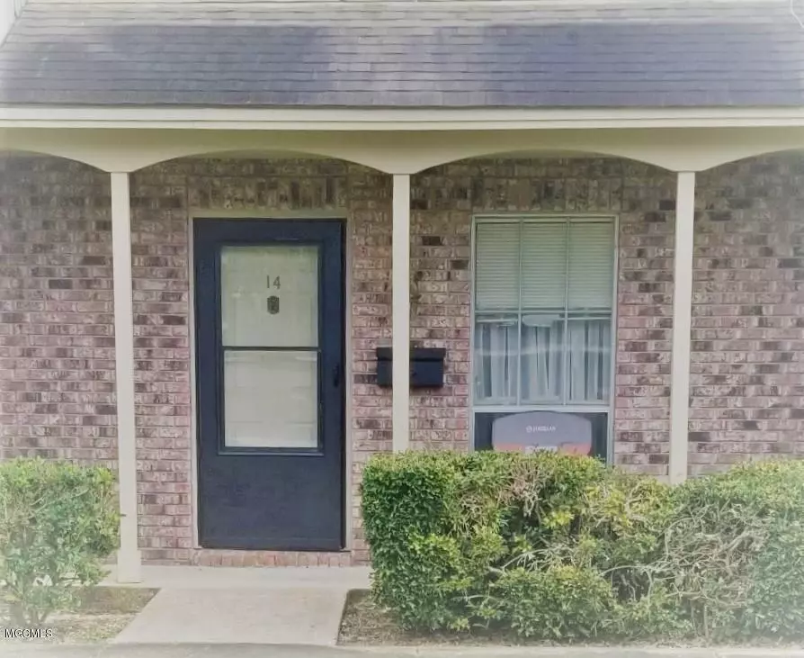 Gulfport, MS 39507,413 Kahler Street #14