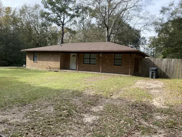 9901 Foxshire Drive, Moss Point, MS 39562