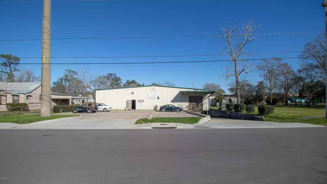 316 Bohn Street, Biloxi, MS 39530