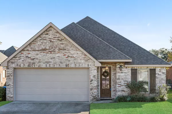 6503 Chateau Cove, Ocean Springs, MS 39564