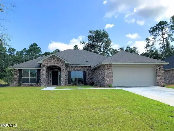 6252 Emerald Lake Drive, Biloxi, MS 39532