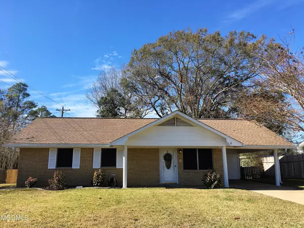 6401 Lancaster Boulevard, Ocean Springs, MS 39564