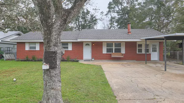 204 Cox Avenue, Long Beach, MS 39560