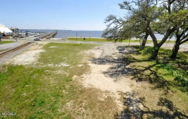 Bay Saint Louis, MS 39520,205 S Beach Boulevard