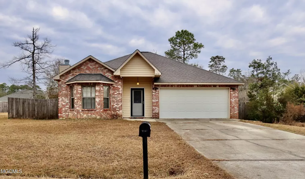 8190 Redstone Drive, Gautier, MS 39553