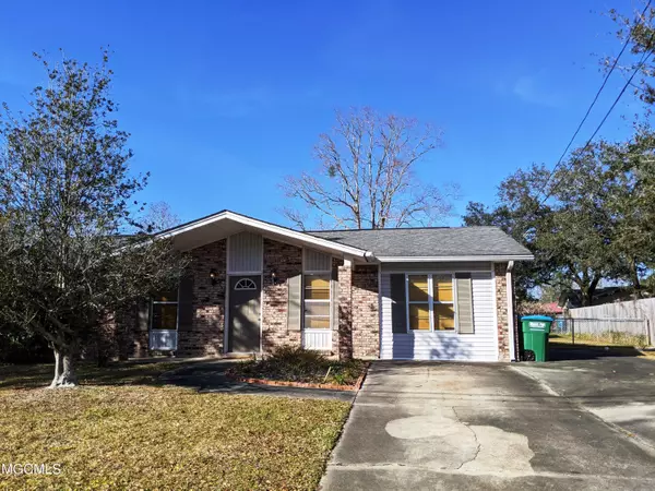 4807 Coronada Avenue, Pascagoula, MS 39581