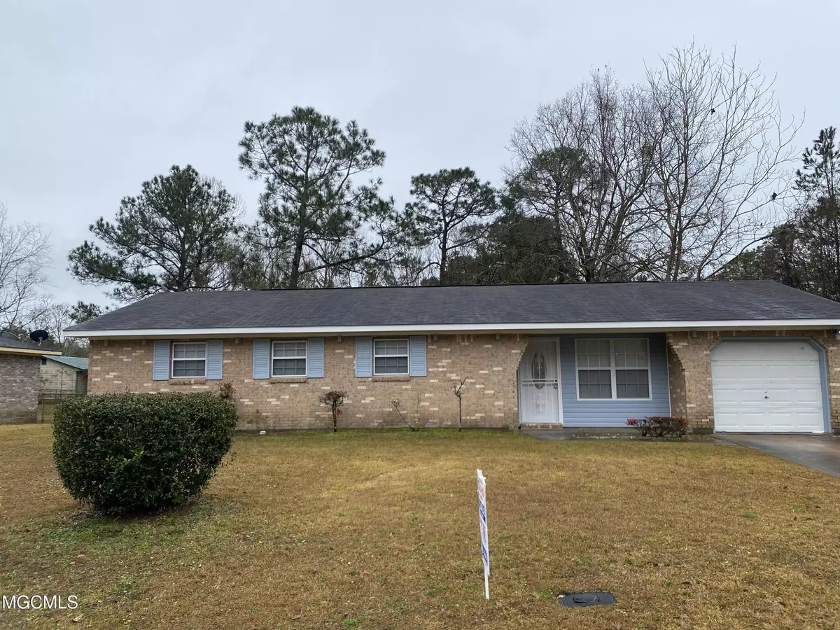 Gautier, MS 39553,2113 Woodbury Road