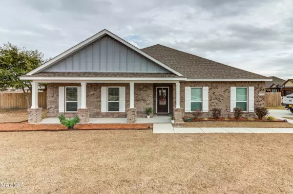 6536 Sugarcane Circle, Ocean Springs, MS 39564