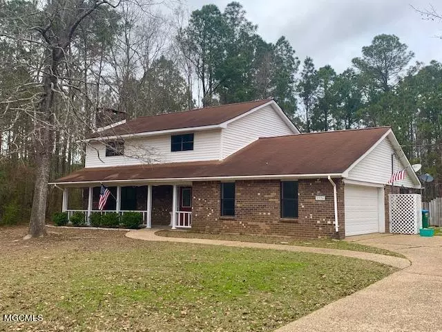 Gautier, MS 39553,2724 Bayou Oaks Street