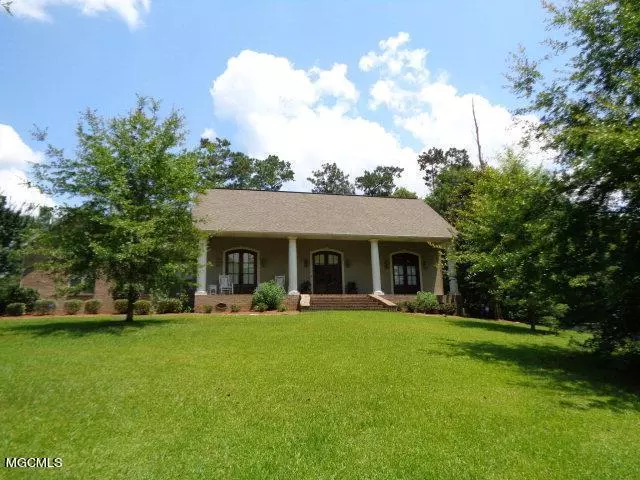 Carriere, MS 39426,102 Nutbush Drive