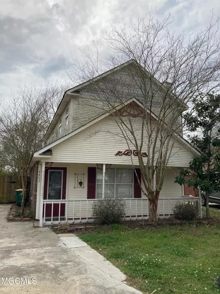4493 Magnolia Drive E, D'iberville, MS 39540