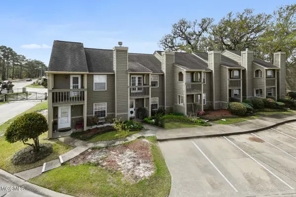 495 Popps Ferry Road #2, Biloxi, MS 39531