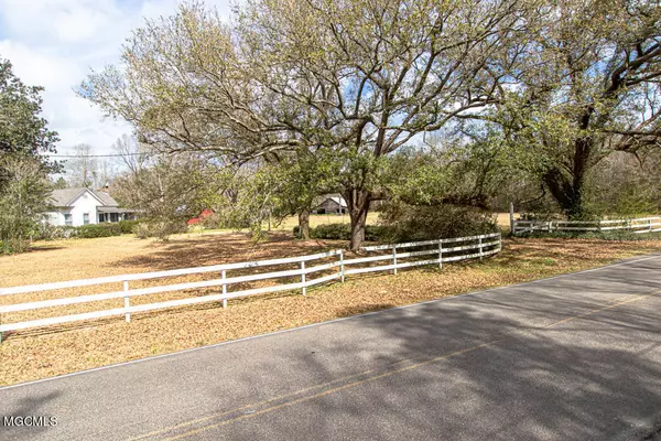 Picayune, MS 39466,845 Pine Grove Road