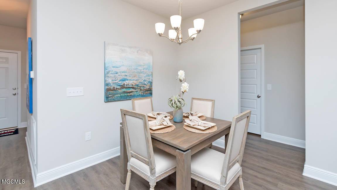 Ocean Springs, MS 39564,7329 Shearwater Way