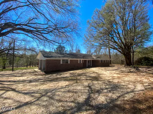 10254 Old Highway 63, Lucedale, MS 39452