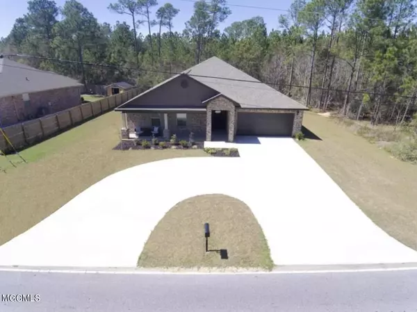 6746 Biddix Evans Road, Ocean Springs, MS 39564