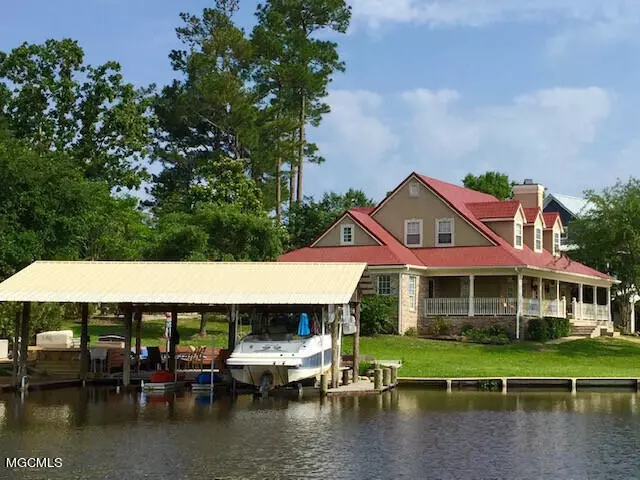 Ocean Springs, MS 39564,6336 Porteaux Road