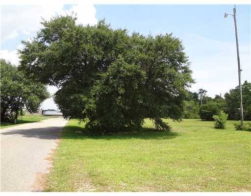 Gulfport, MS 39507,15165 Evans Street