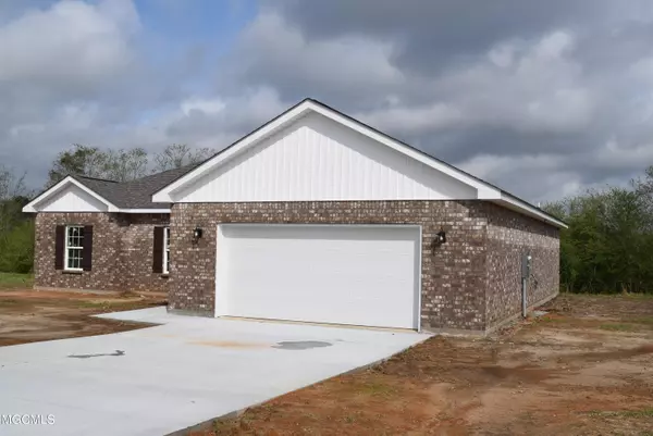 59 Meadow Path Circle, Picayune, MS 39466