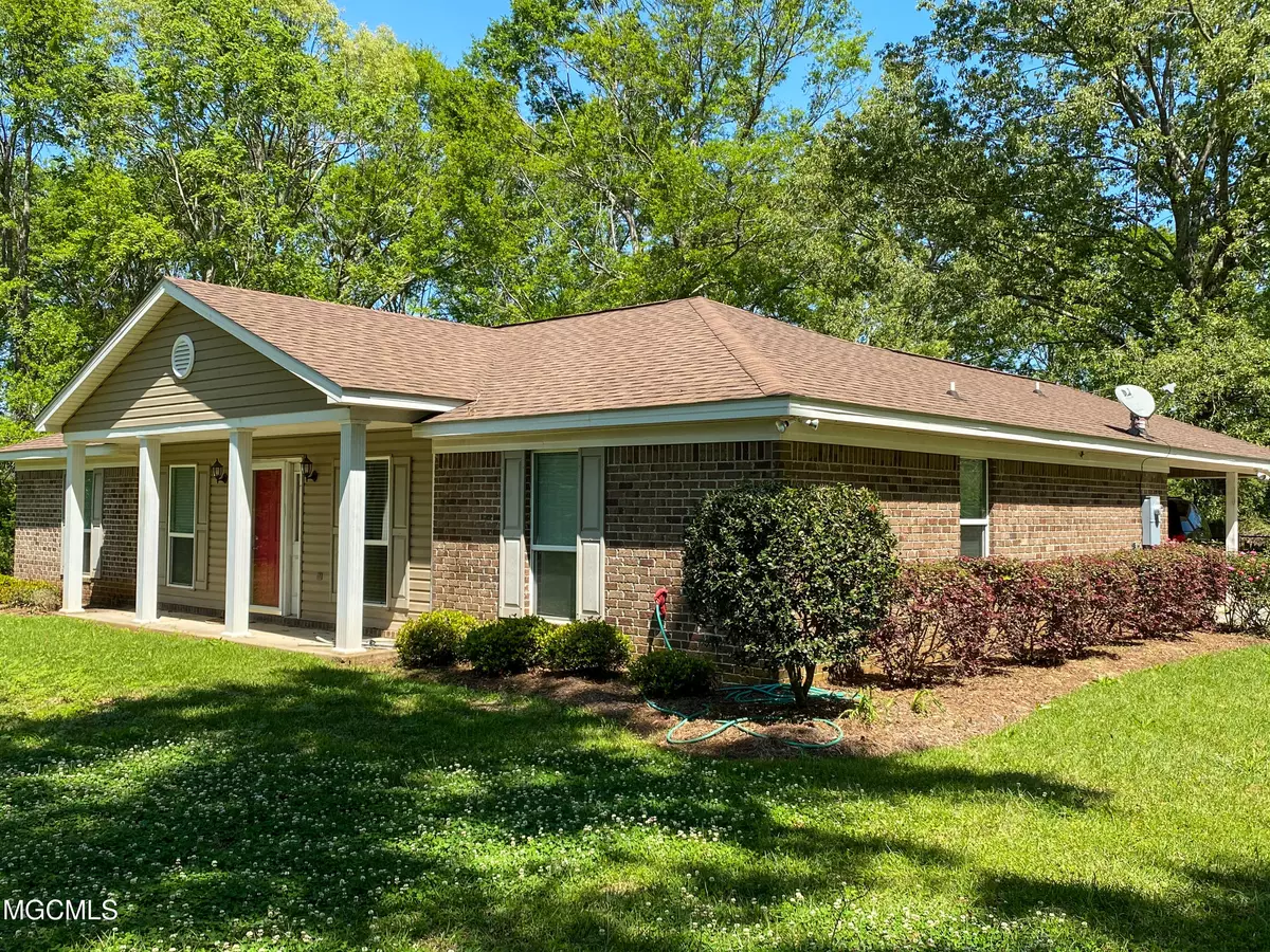 Lucedale, MS 39452,118 Penny Lane