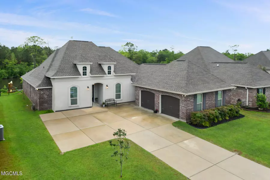13320 Marys Way, D'iberville, MS 39540