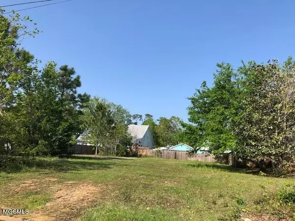 Waveland, MS 39576,112 Seabrook Drive