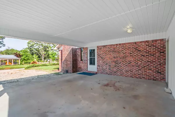 Lucedale, MS 39452,1254 Hopper Road