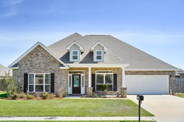 6637 Sugarcane Circle, Ocean Springs, MS 39564