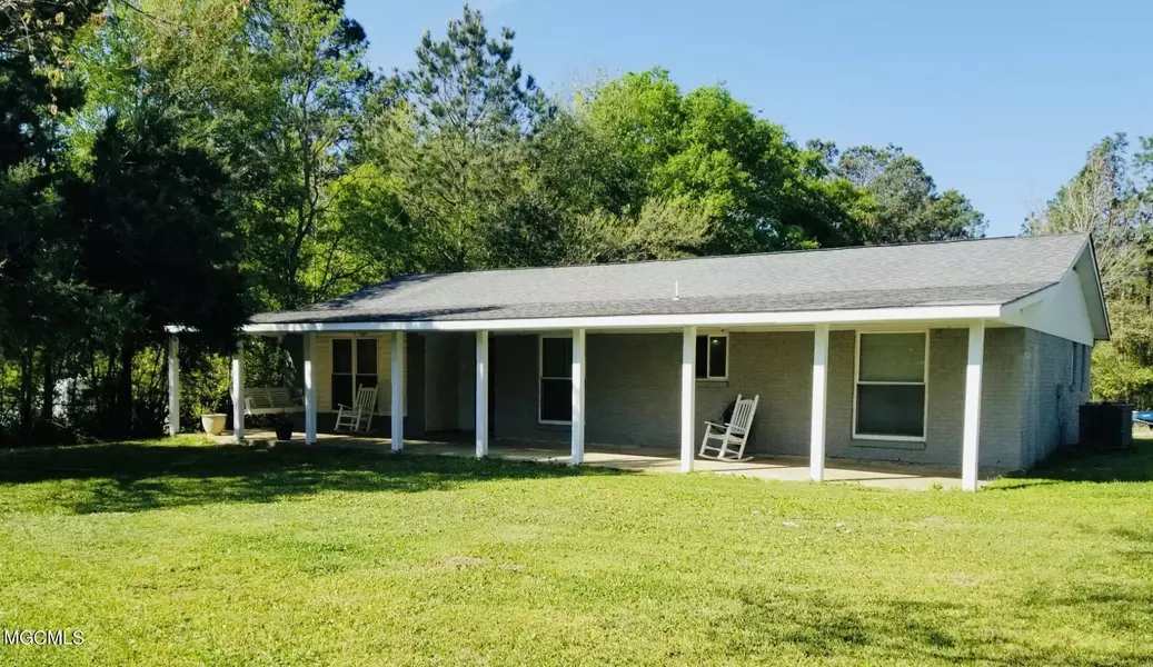20141 Esther Road, Saucier, MS 39574