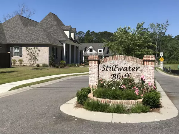 210 Bluff Cove, Ocean Springs, MS 39564