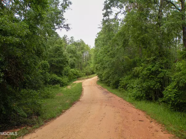 Lucedale, MS 39452,16 F W G Lane