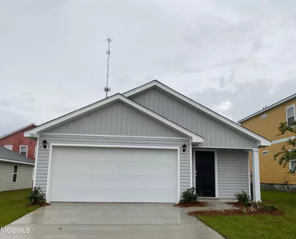 2105 Napoleon Street, Ocean Springs, MS 39564