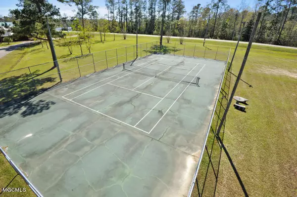 Kiln, MS 39556,7066 Comanche Street