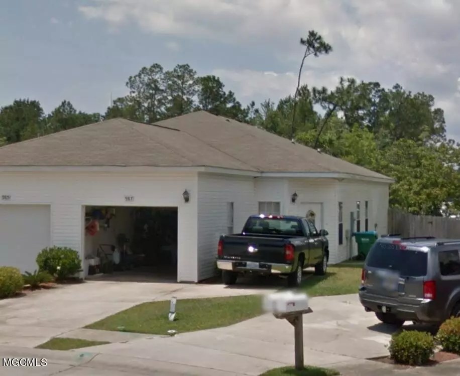 Biloxi, MS 39532,987 Greystone Drive #19b