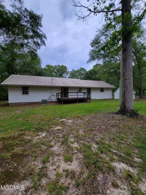 Lucedale, MS 39452,2261 Ms-612