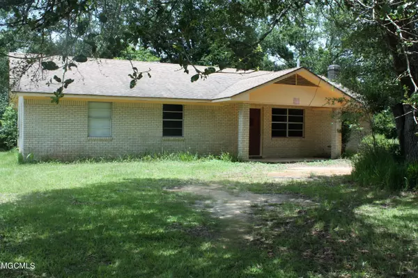 23601 Hinton Road, Lucedale, MS 39452