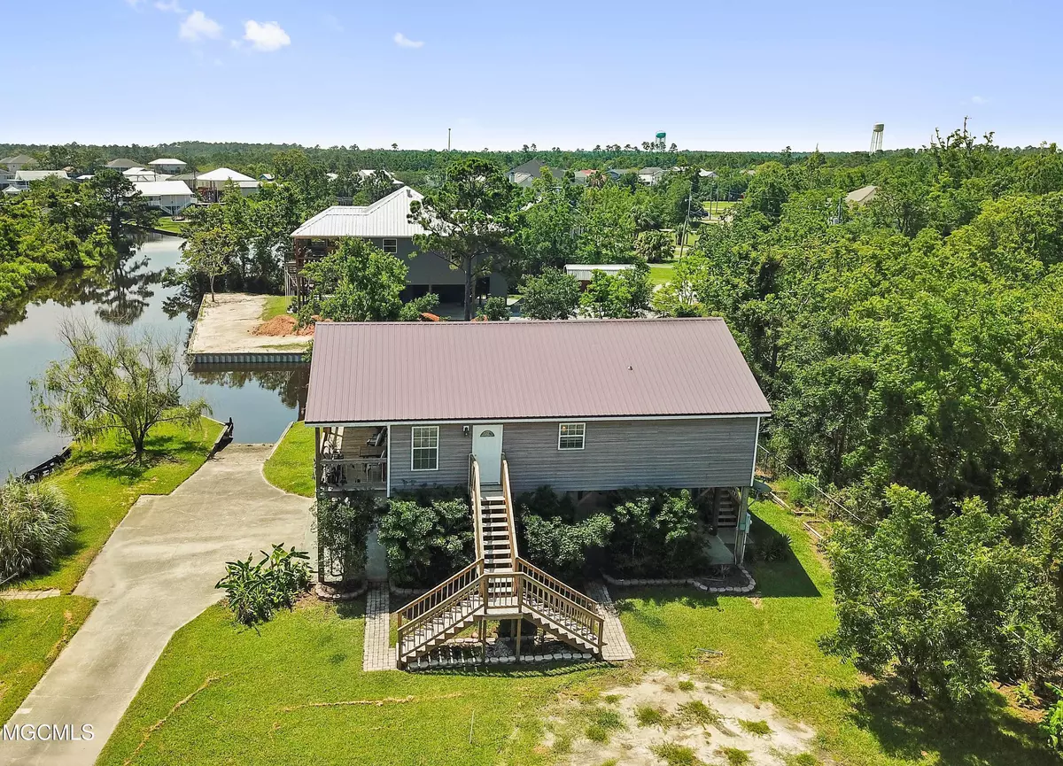 Bay Saint Louis, MS 39520,876 Azalea Drive