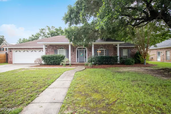 3 Southern Oaks Road, Long Beach, MS 39560